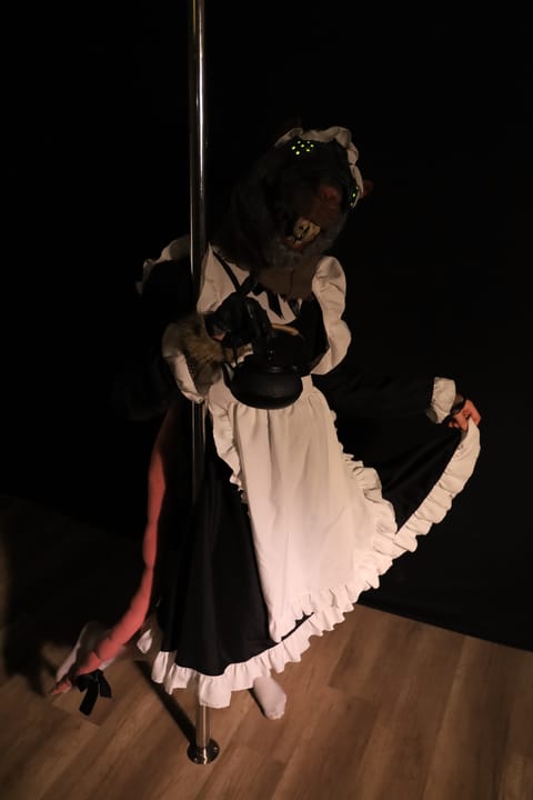 Photo 8 of 44 from Skaven Maid