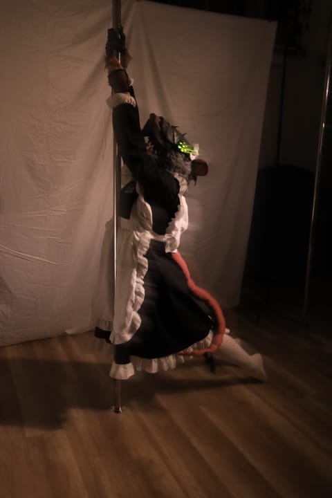 Photo 29 of 44 from Skaven Maid