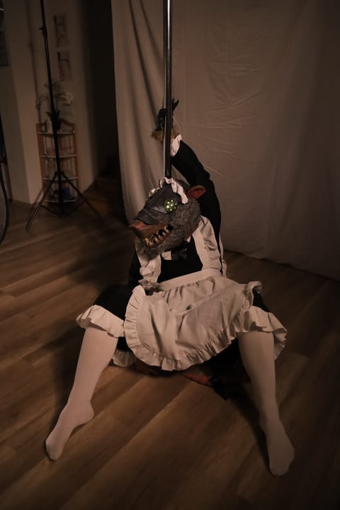 Photo 42 of 44 from Skaven Maid
