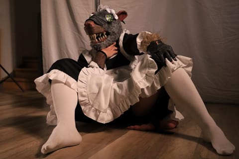Photo 44 of 44 from Skaven Maid